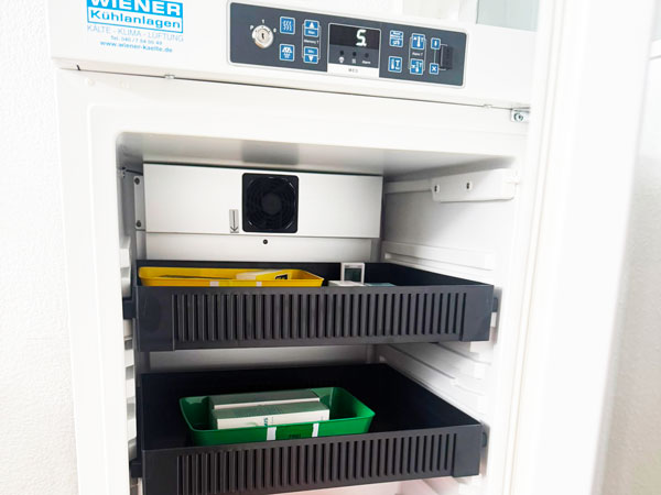 Storage facility for finished medicinal products